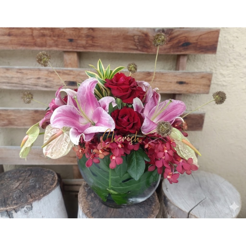 MD17 - Enchante Mother's Day Flower MD17 - Enchante Mother's Day Flower