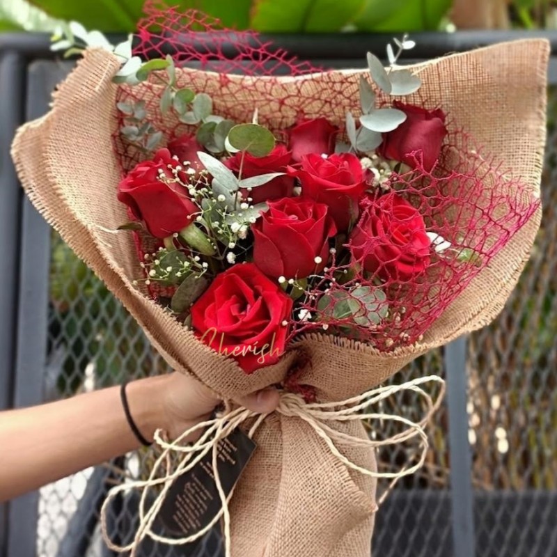 MD23 - Rustic Red Mother's Day Hand Bouquet