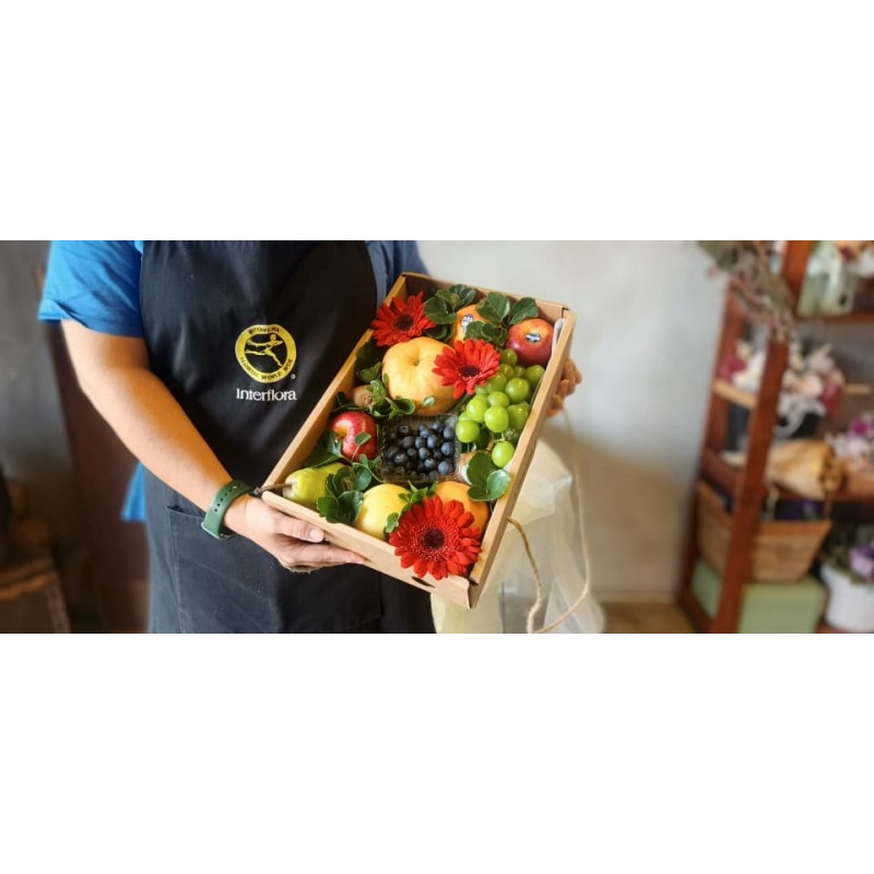 Fruits & Flowers