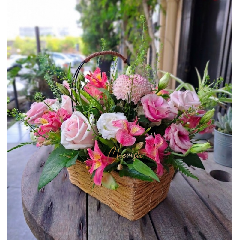 MD01 - Blossom Garden Mother's Day Basket MD01 - Blossom Garden Mother's Day Basket