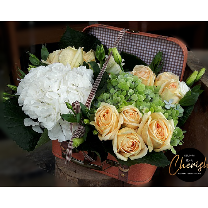 MD20 - Overload Love Mother's Day Flower Box MD20 - Overload Love Mother's Day Flower Box